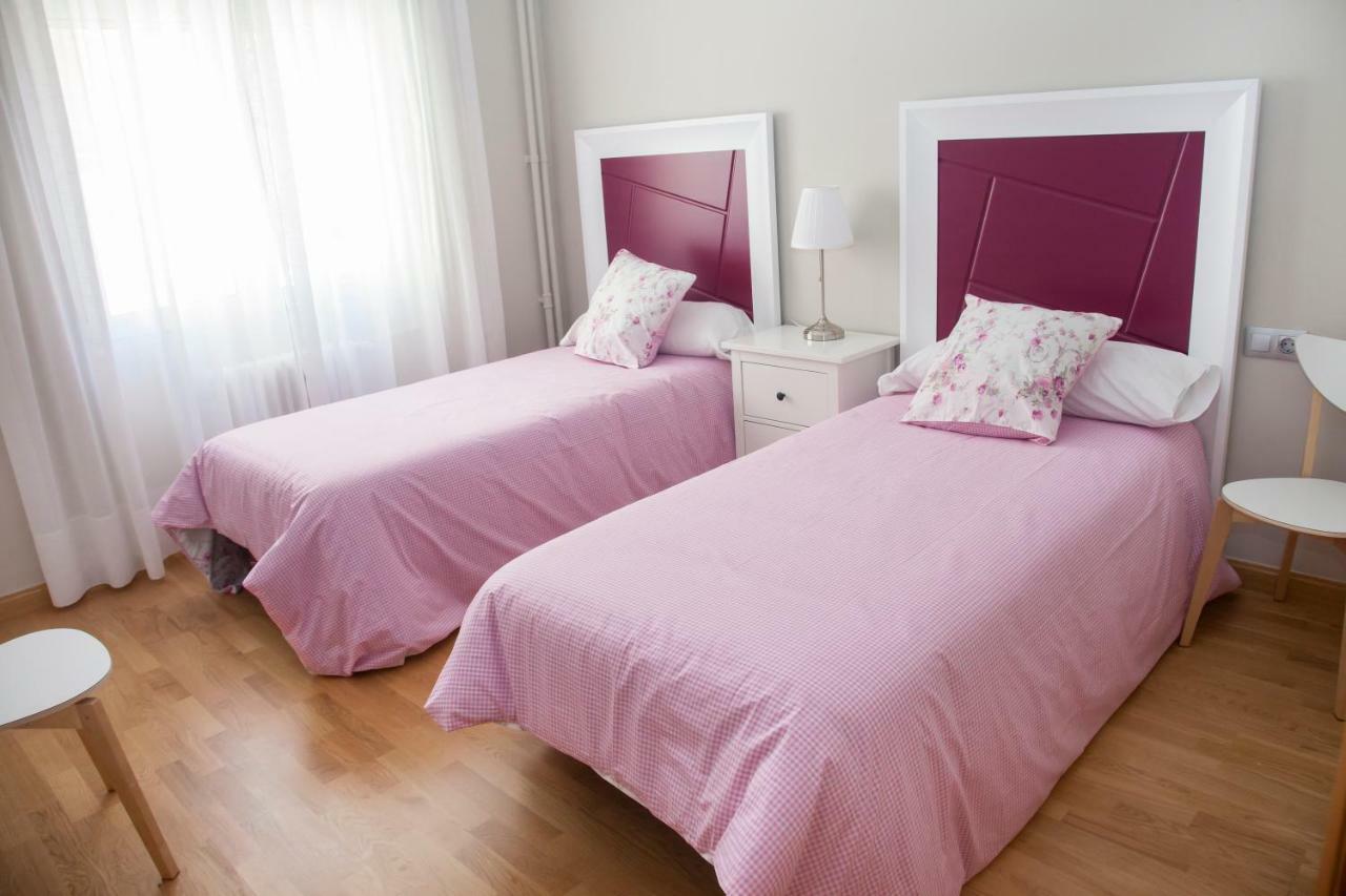 Apartamento 8 - 10 Pax Soria - Centro Kültér fotó